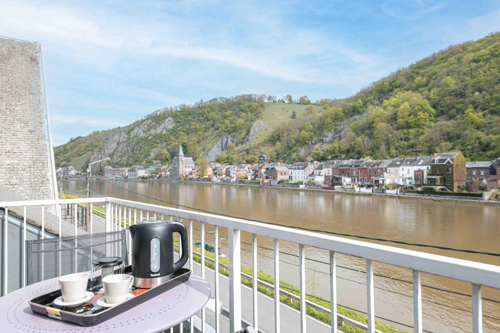 Les Gites Kangourou Dinant Exteriör bild